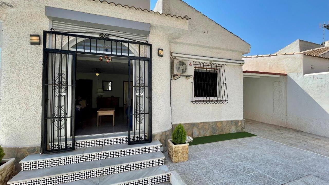 Villa Playa Mil Palmeras Campoamor Exterior photo